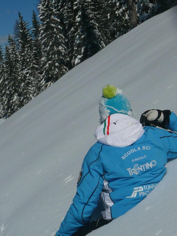 Casa Salvaterra Affittacamere Pinzolo Eksteriør bilde